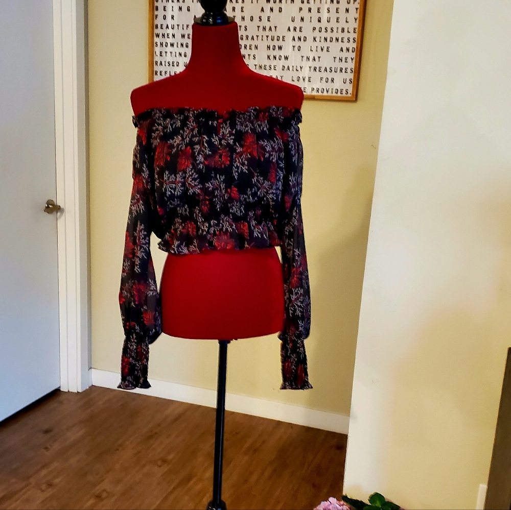 CINQ A SEPT women's top